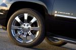 GMC Yukon Denali Hybrid 2009 года